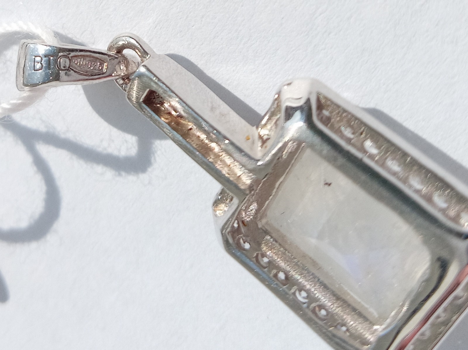 Vintage Pendant Rainbow Adular stone Sterling Silver 925 Beautiful Women Jewelry