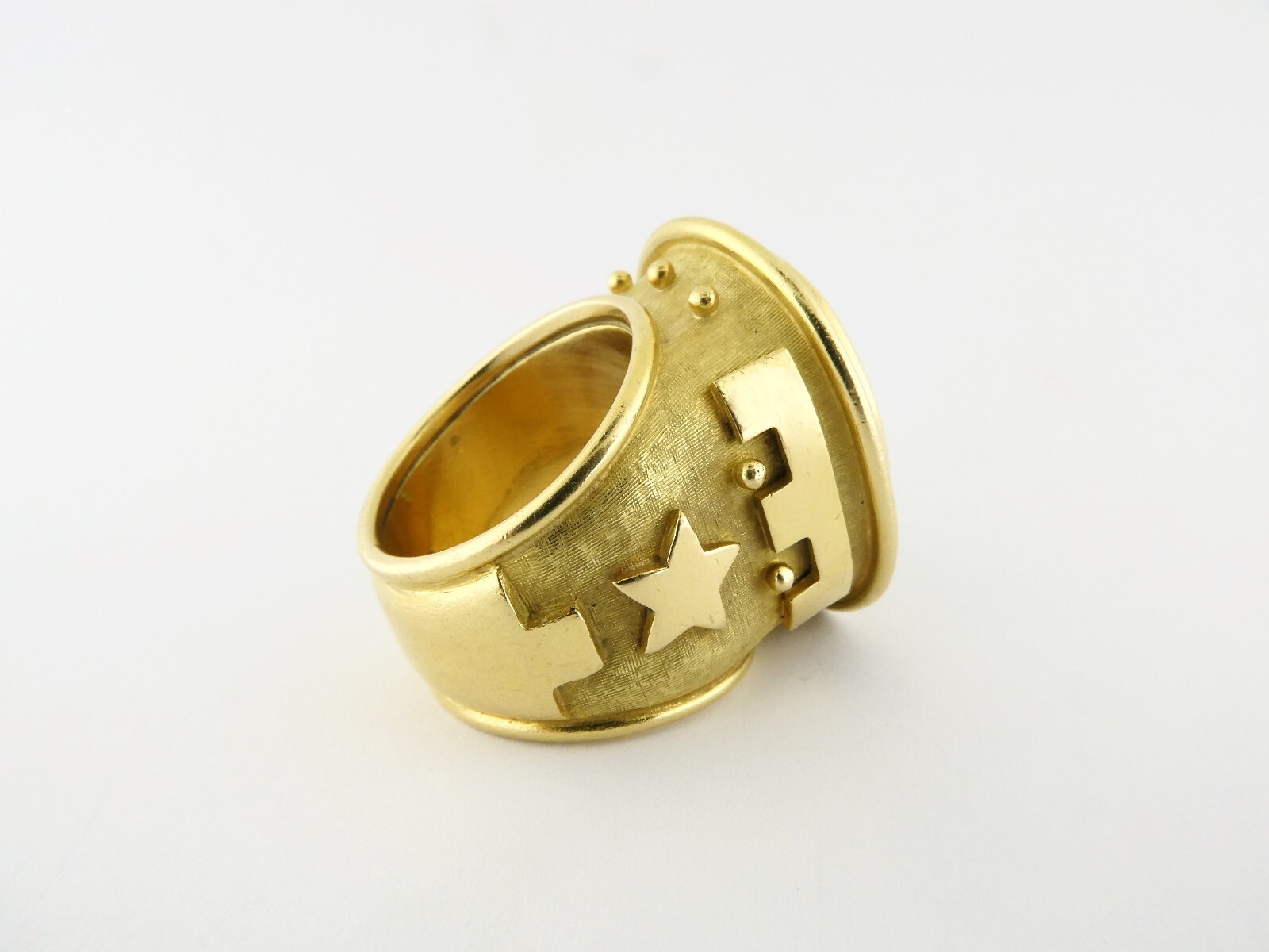 Vintage 18K Coat of Arms Chalcedony Intaglio “NE DESPERES” Seal Signet Ring |37g