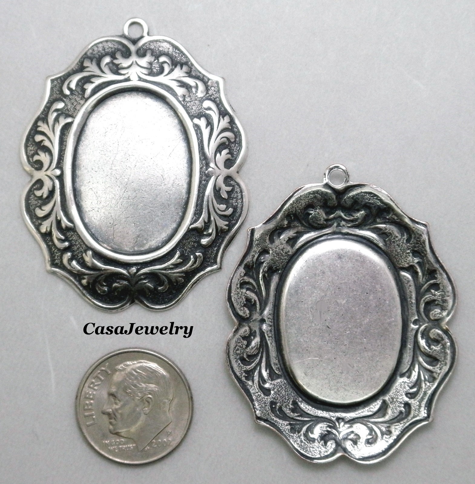 #4181 ANTIQUED STERLING SILVER PLATED 25×18 BORDERED BEZEL W/TOP RING – 1 Pc
