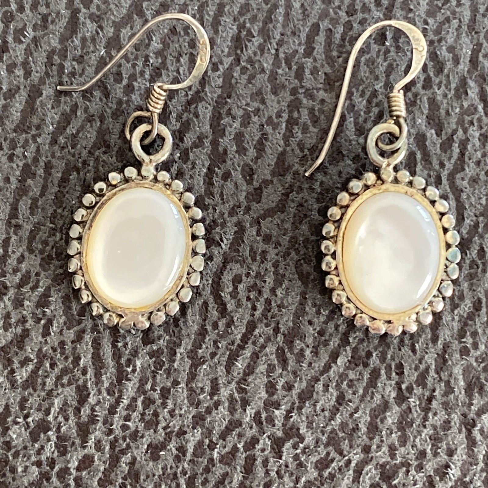 925 Sterling Silver Mother Of Pearl Silver Tone Vintage Earrings Fish Hook