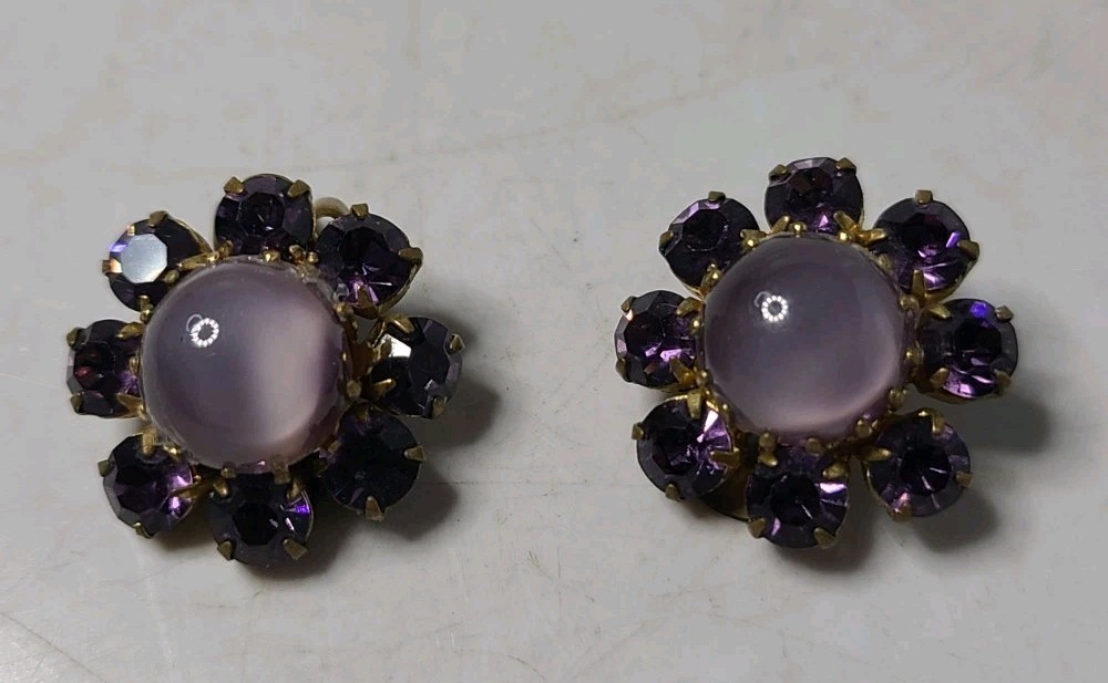 Vintage Signed Austria Purple Cabochon Rhinestone 3/4 Inch Clip Earrings