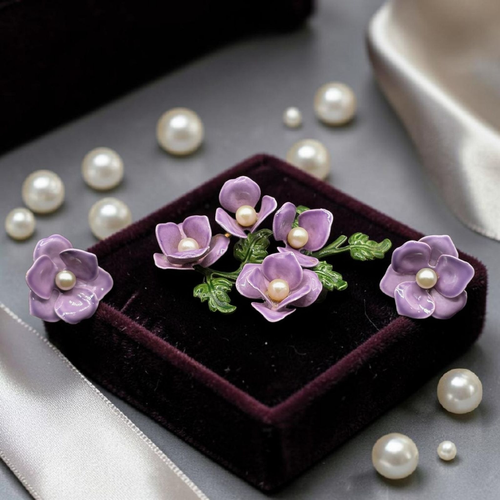 Lilac Enamel Floral Brooch Clip-On Earrings Set Faux Pearls Vintage Jewelry