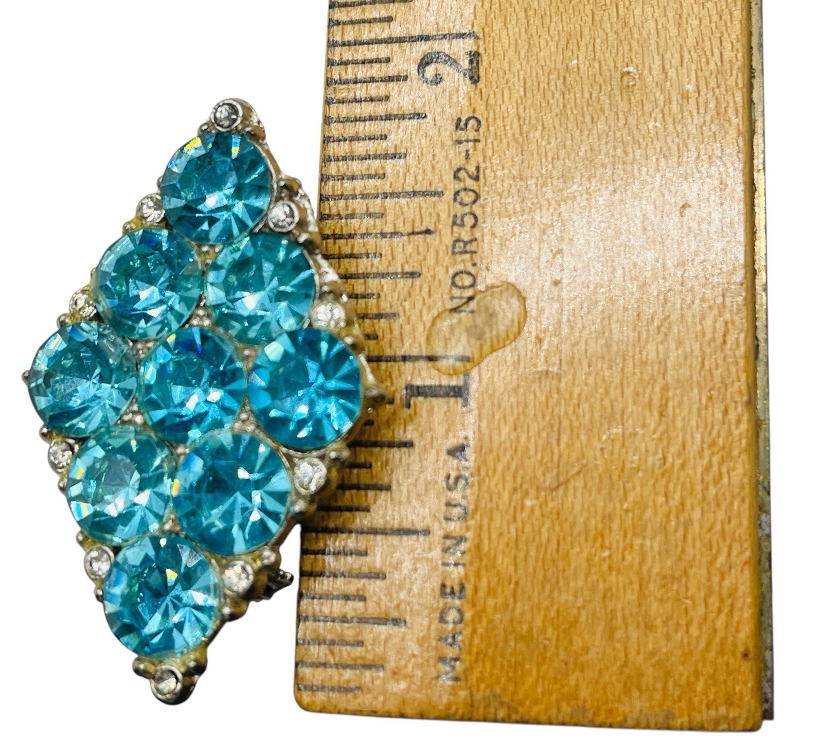Vintage Aqua Glass Mid Century Rhodium Plated Old Hollywood Glamour Brooch