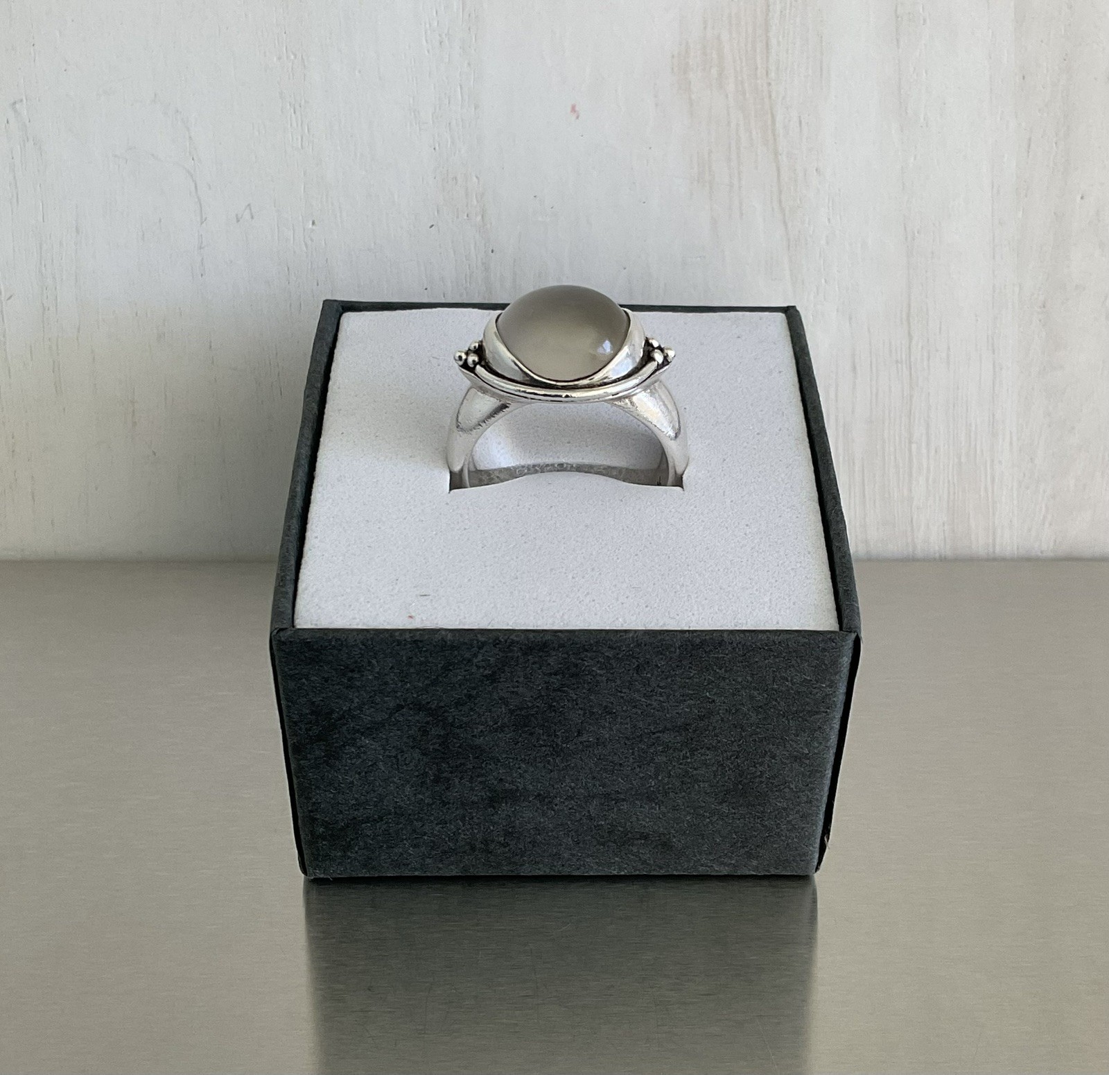 Vintage BASK Gray Moonstone Solitaire Ring Heavy 8 Grams Solid 925 Silver Size 7