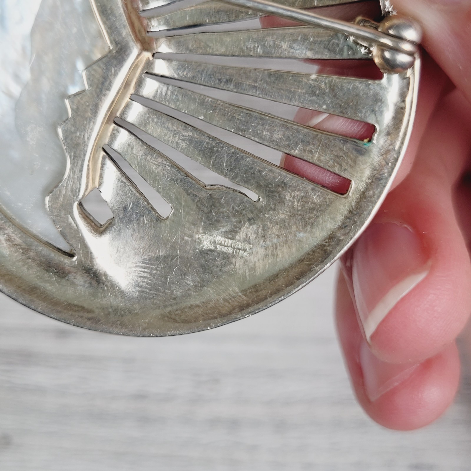 SIGNED VINTAGE BIG CRESCENT MOON MOP MARCASITE STERLING SILVER 925 PENDANT PIN