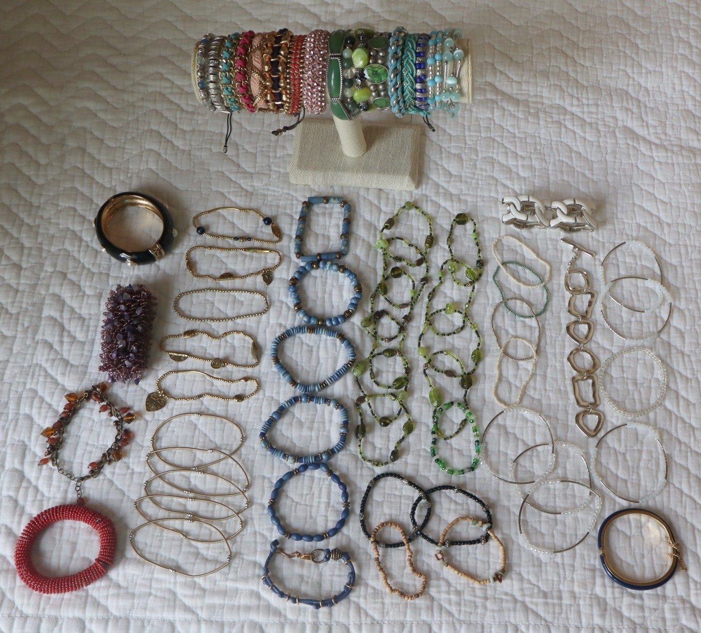 Mix Jewelry BRACELETS 66+ pc Lot, 3 Lbs,wearable, some with semi-precious stones