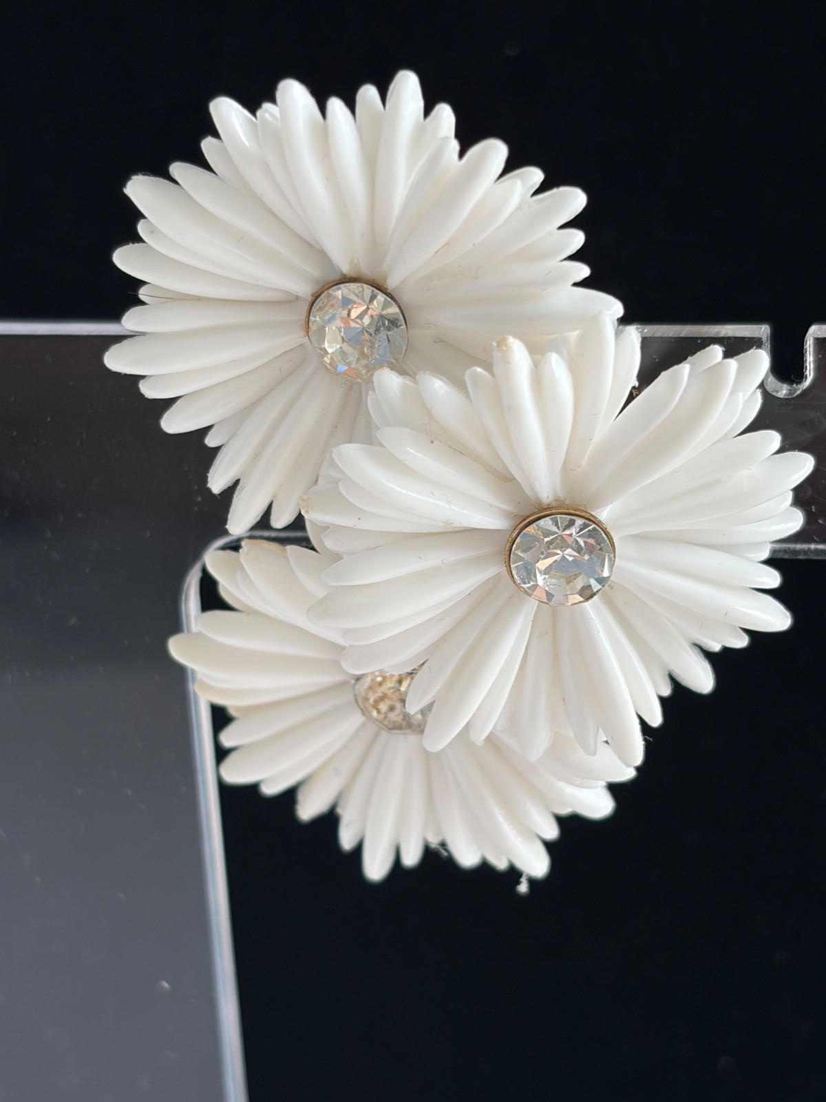 Vintage MCM White Plastic Climber Triple Flower & Clear Rhinestone Clip Earrings