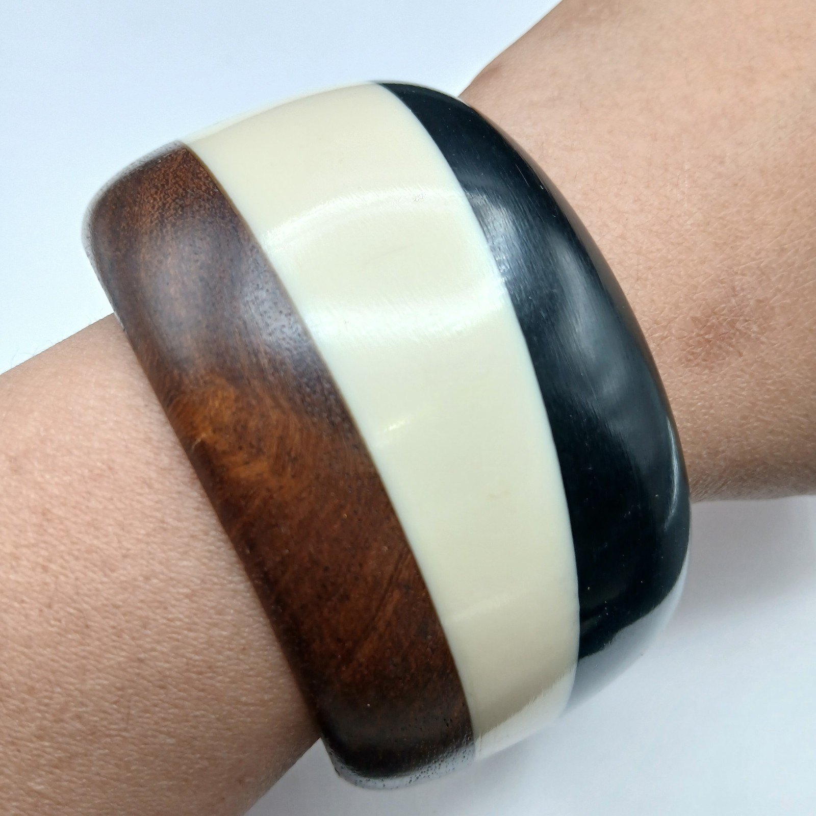 Vintage Wood White Black Acrylic Or Resin Asymmetrical Design Bangle Bracelet