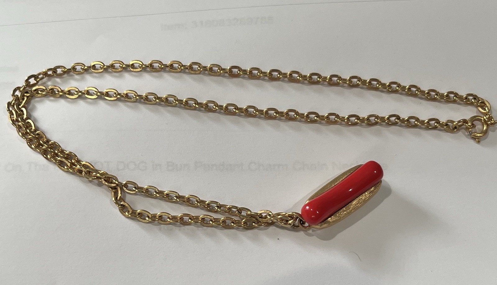 Vintage AVON 1975 ‘Put On The DOG’ HOT DOG in Bun Pendant Charm Chain Necklace