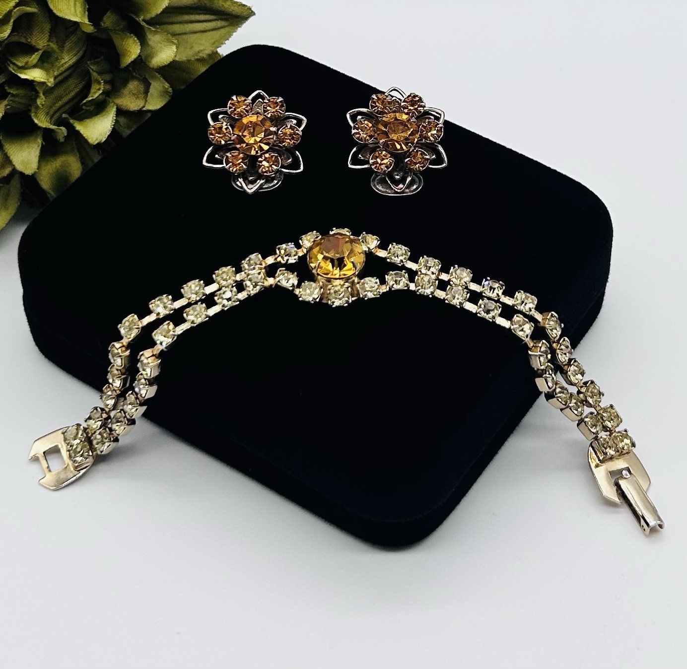 Vtg -1950s-ORANGE AMBER-Rhinestone-BRACELET and Floral EARRINGS SET-Gold Tone