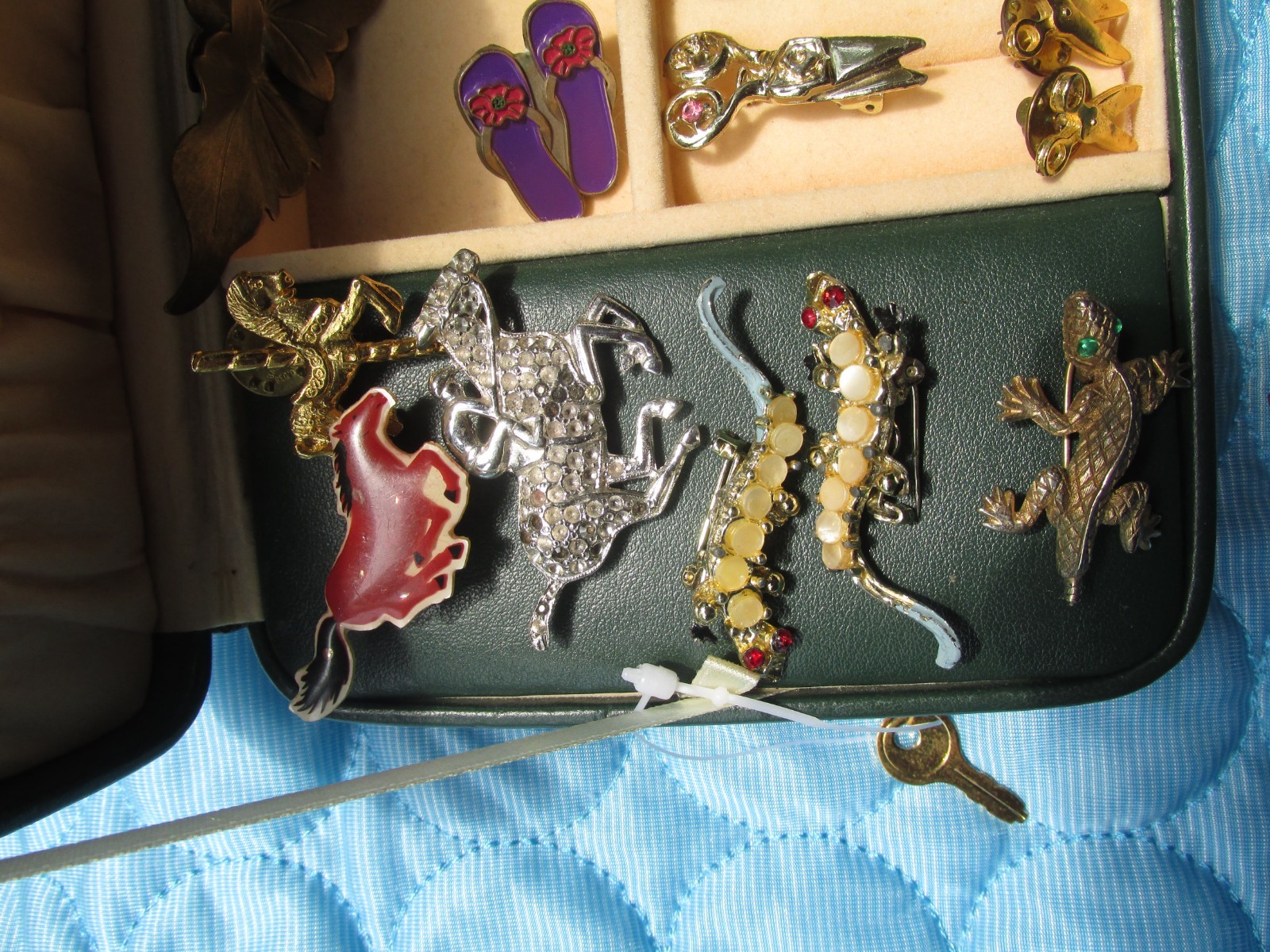 Lot of 35 Mixed Lot Brooches/Pins – some Scratched/Damaged/missing Stones As Is