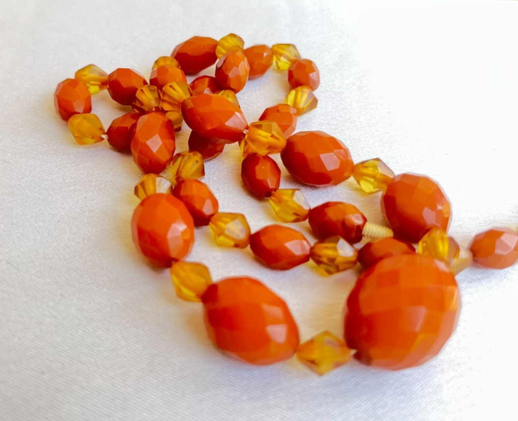 Vintage Butterscotch Grape Bead Bakelite Necklace Amber Color Art Deco Style