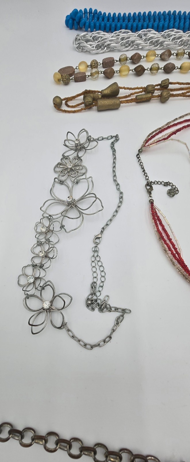 Lot of 15 Vintage Assorted Styles Necklaces Costume Jewelry Sizes Sm/Med/Lrg
