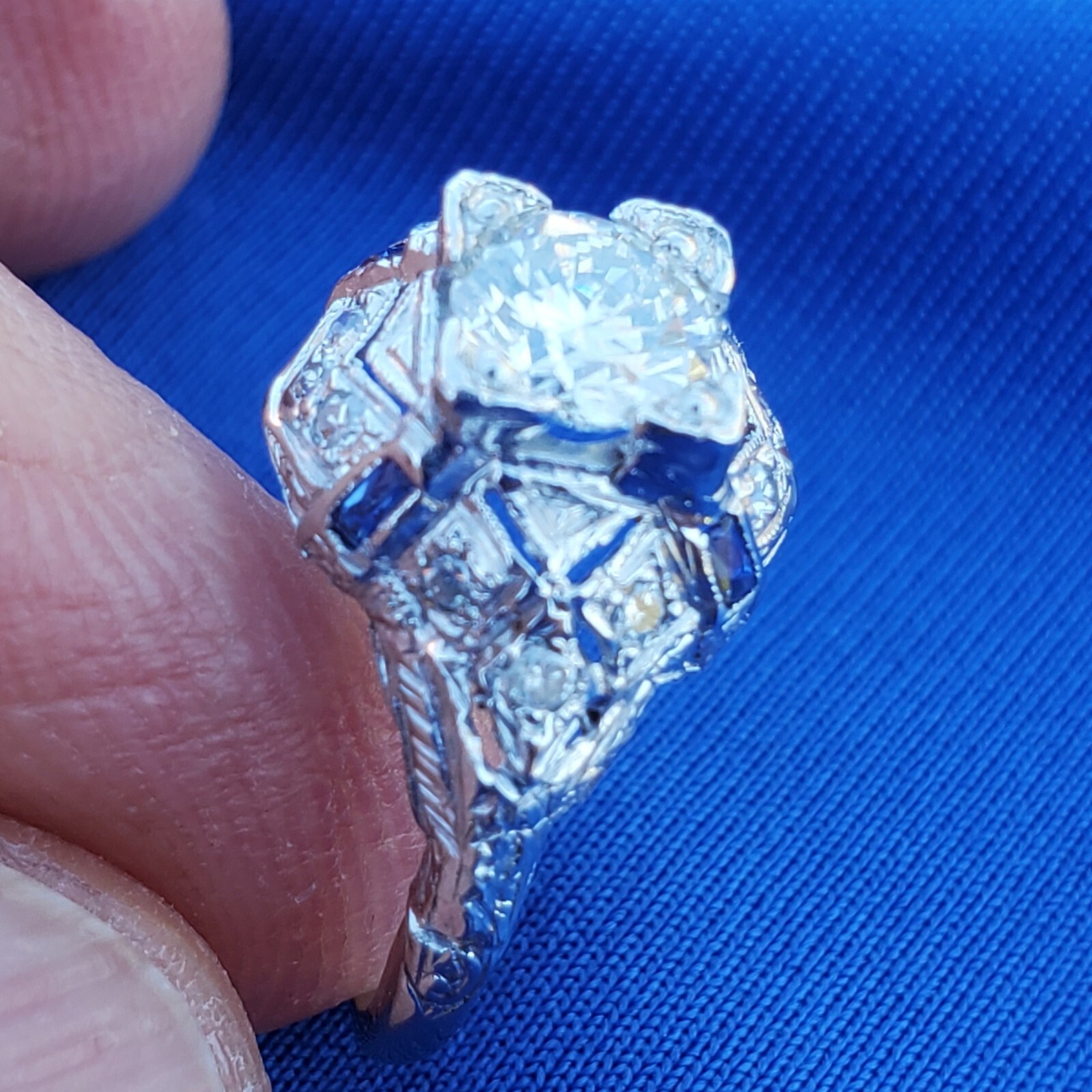 Original EARTH MINED DIAMOND Deco Engagement Ring 1 ct Vintage PLATINUM Sapphire