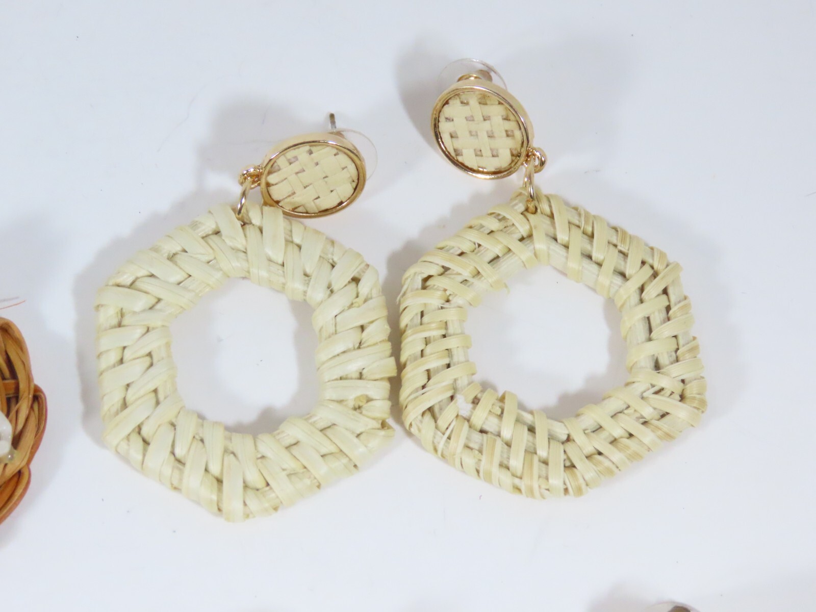 VTG Woven Wicker Wrap Rattan Dangle Drop Shell Earrings Pierced Boho Lot D2073