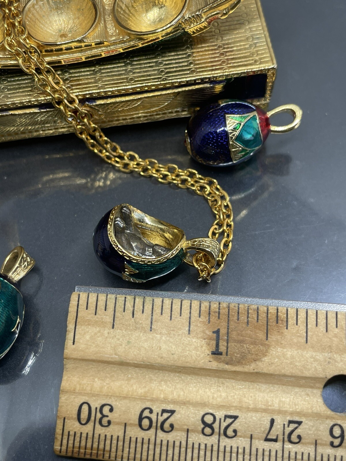 VTG Edgar Berebi Limited Edition Egyptian Faberge Eggs Pendant Necklace W/stand