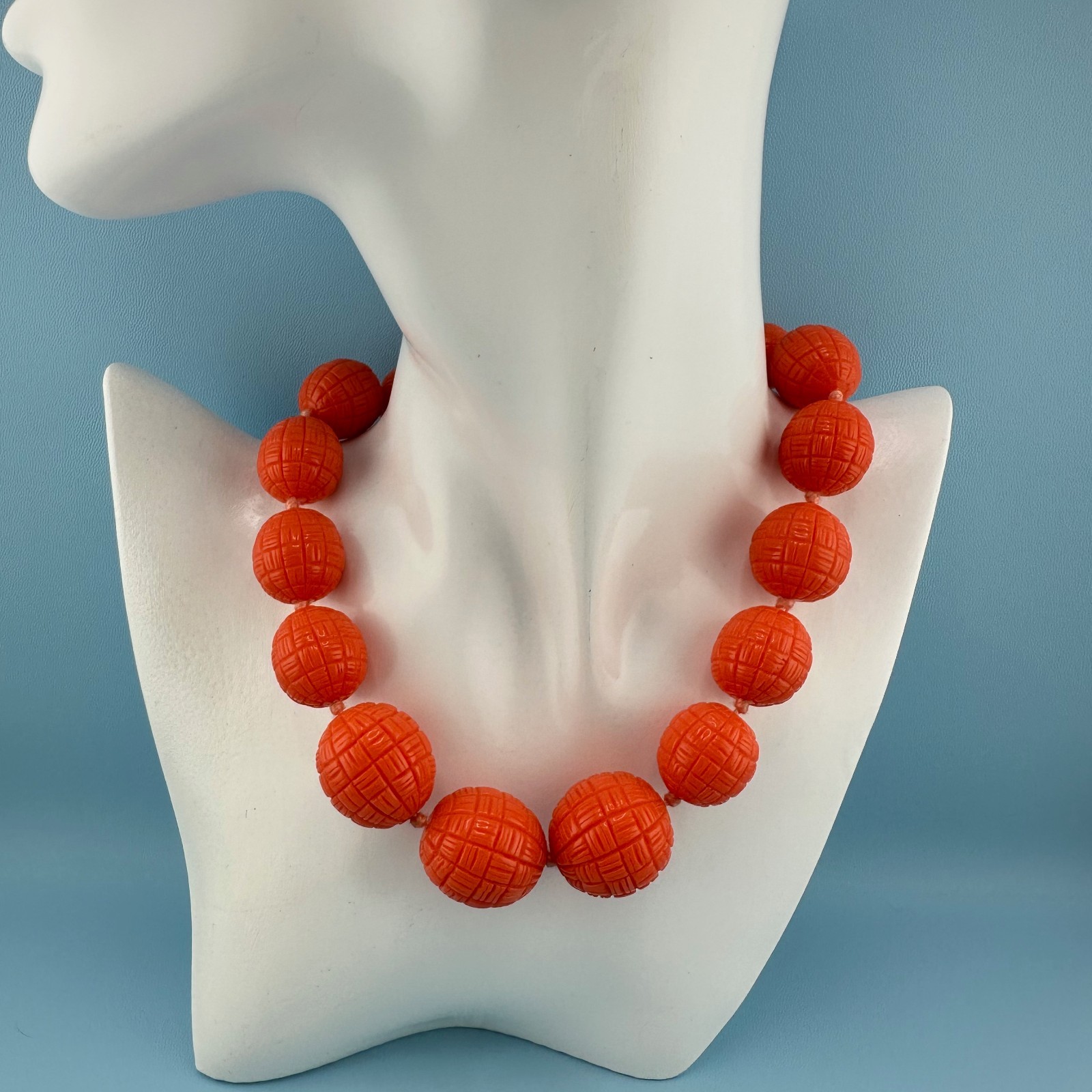 Vintage Chunky Orange Textured Bead Choker Collar Necklace Heavy Acrylic Retro