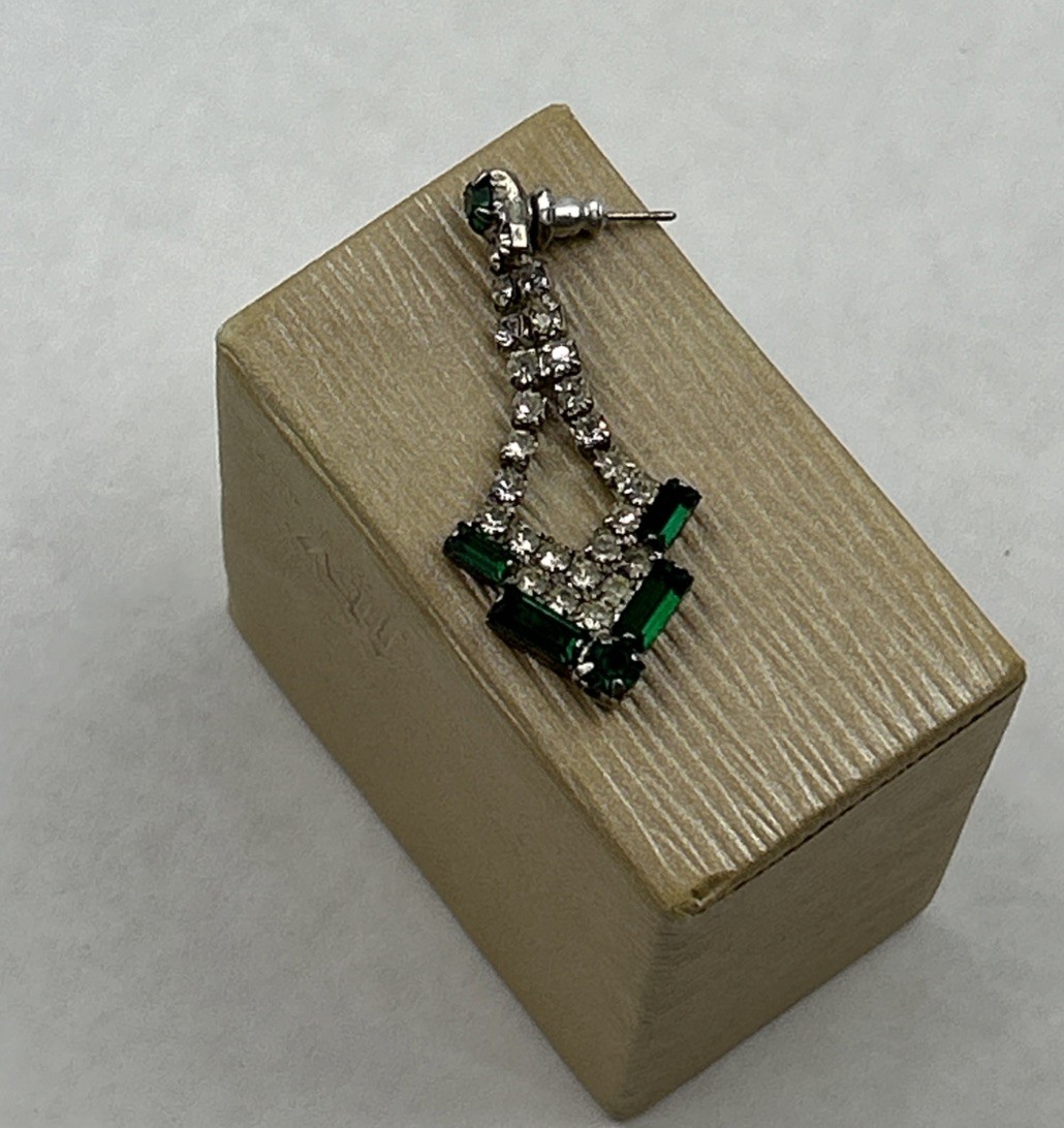 Art Deco Style Rhinestone – Clear And Emerald – Drop Earrings 1.75” Very Pretty