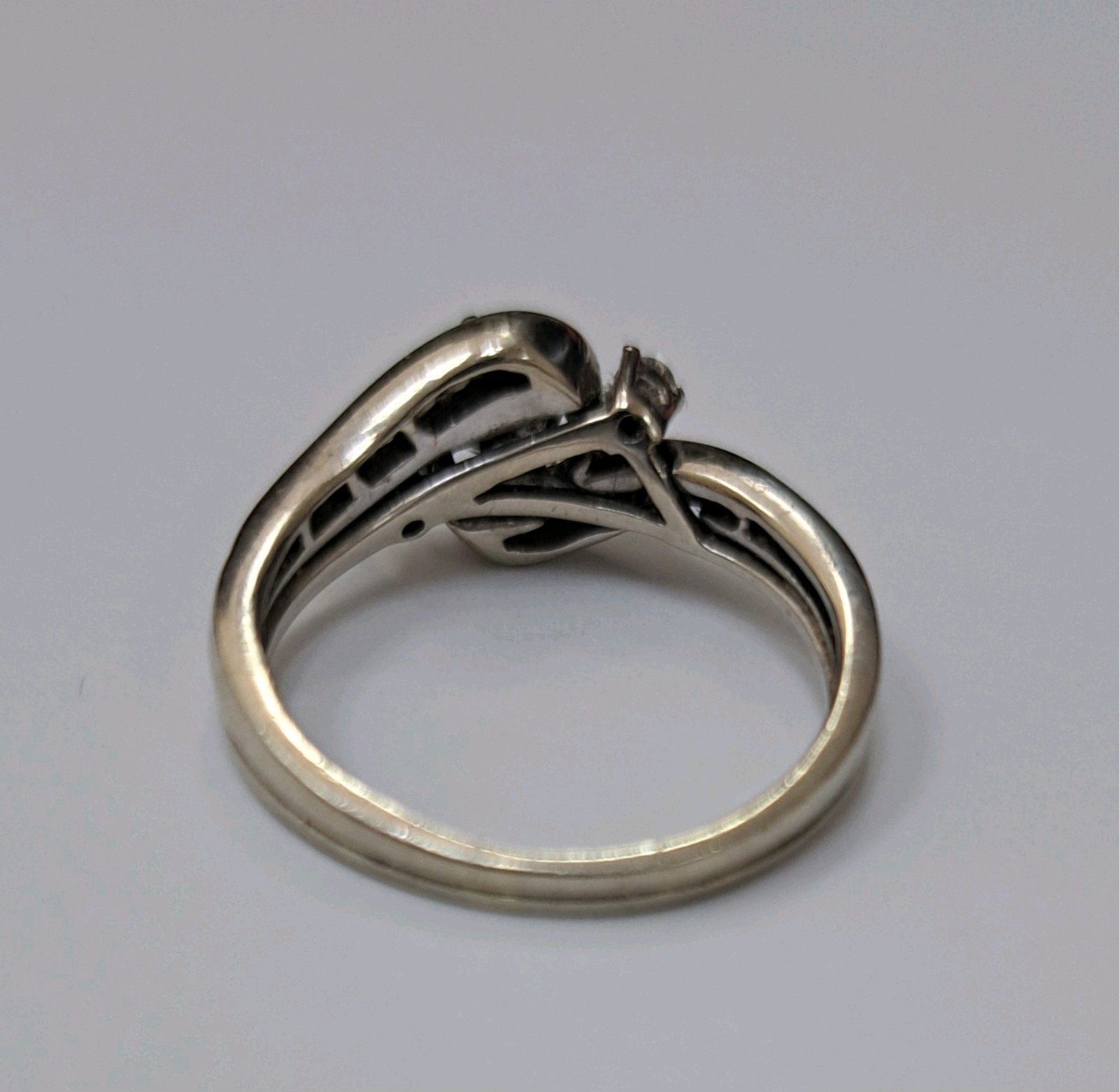 1/3 Kt Cluster Diamond, 29 Diamonds, Engagement Ring, White Gold, Cert Of Auth.