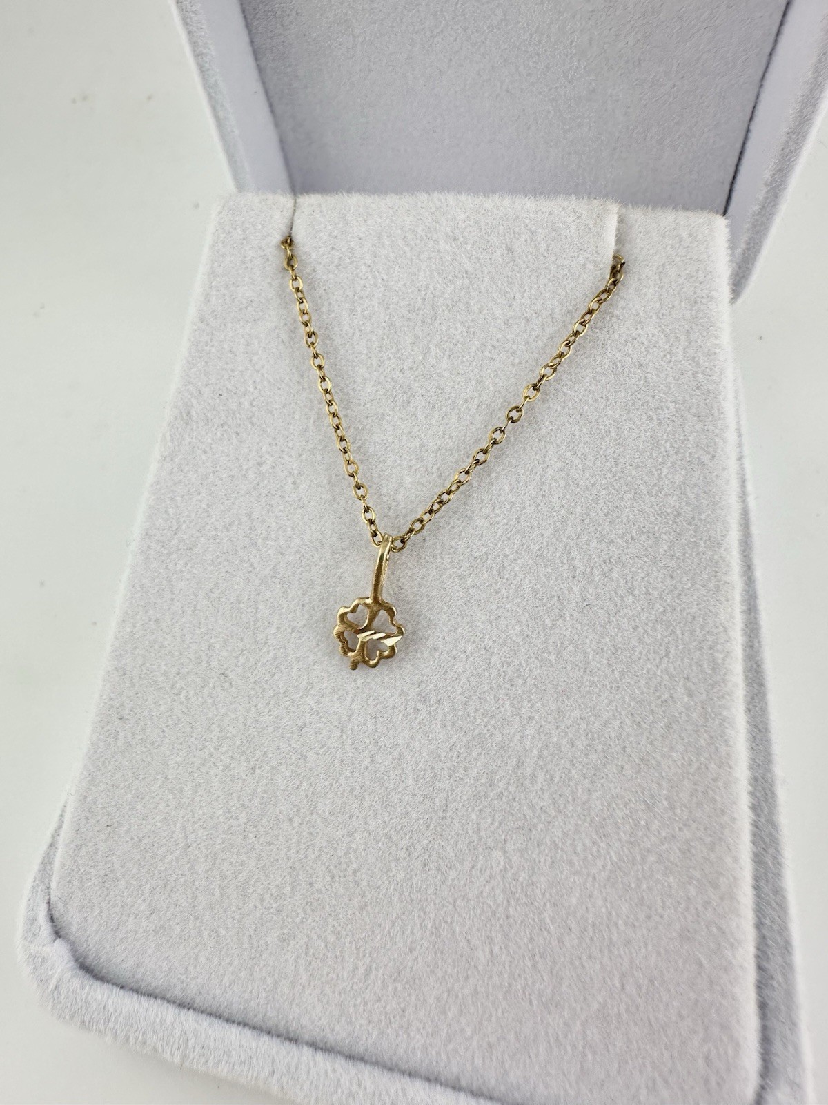 VTG 14k Yellow Gold Solid 4 Leaf Clover Heart Charm Pendant Signed Tiny Read