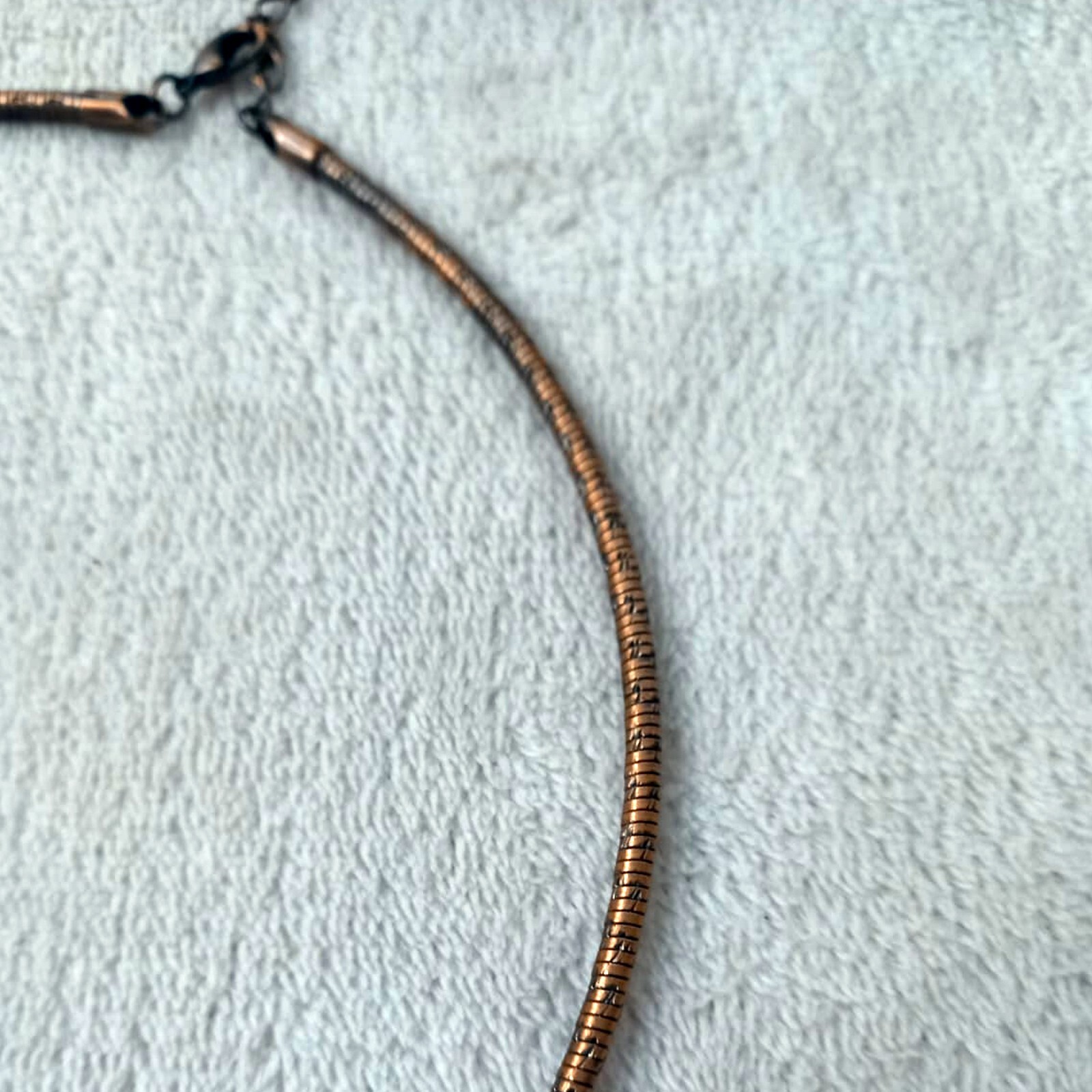 Women’s Necklace With Earring Bird on a Branch Flower on Copper Band