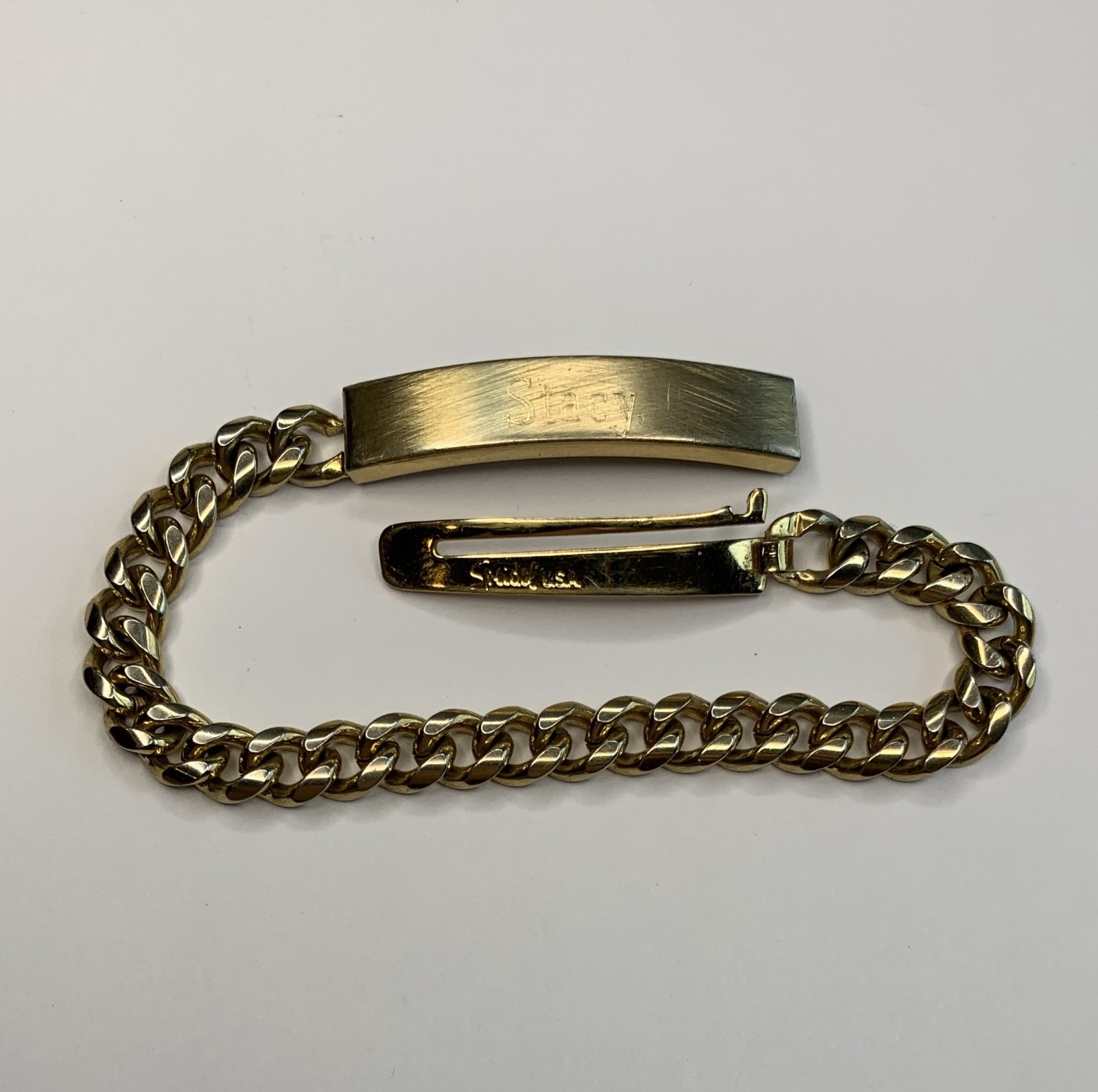 Vintage Speidel Gold Tone ID Bracelet Engraved Stacy on outside JEFF on Inside