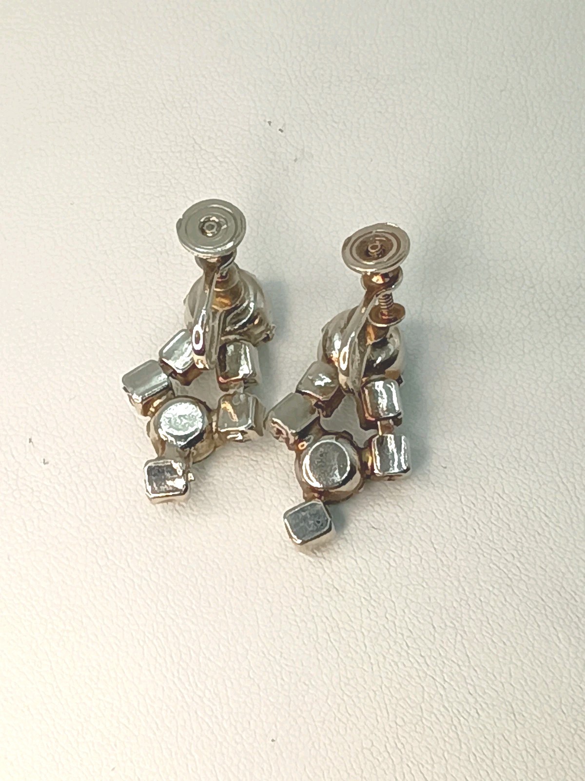 Art Deco Green Rhinestone Earrings Dangle Screw Back 1″