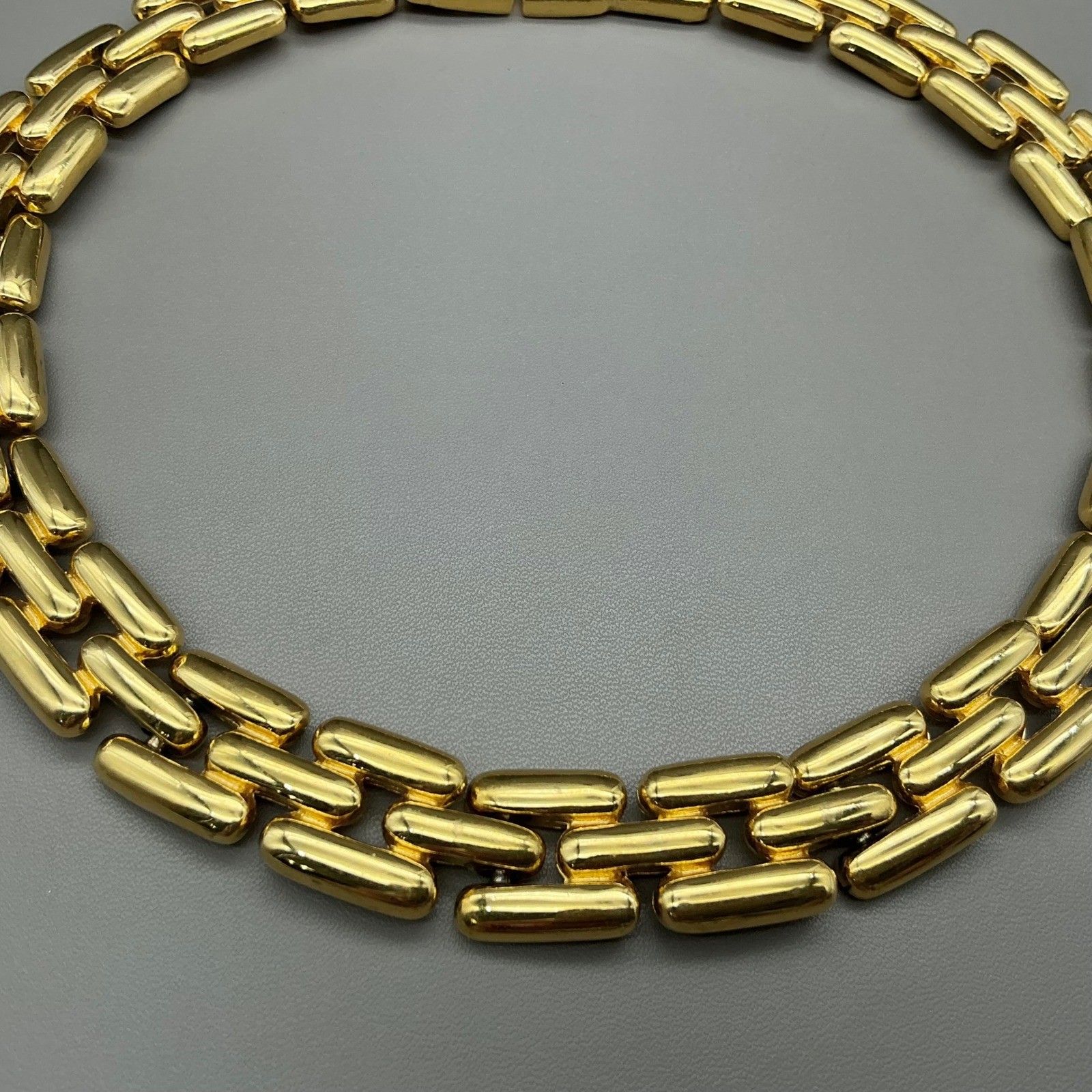 Necklace Womens Gold Tone Vintage Link Chain Chunky Bold Statement Polished 16″