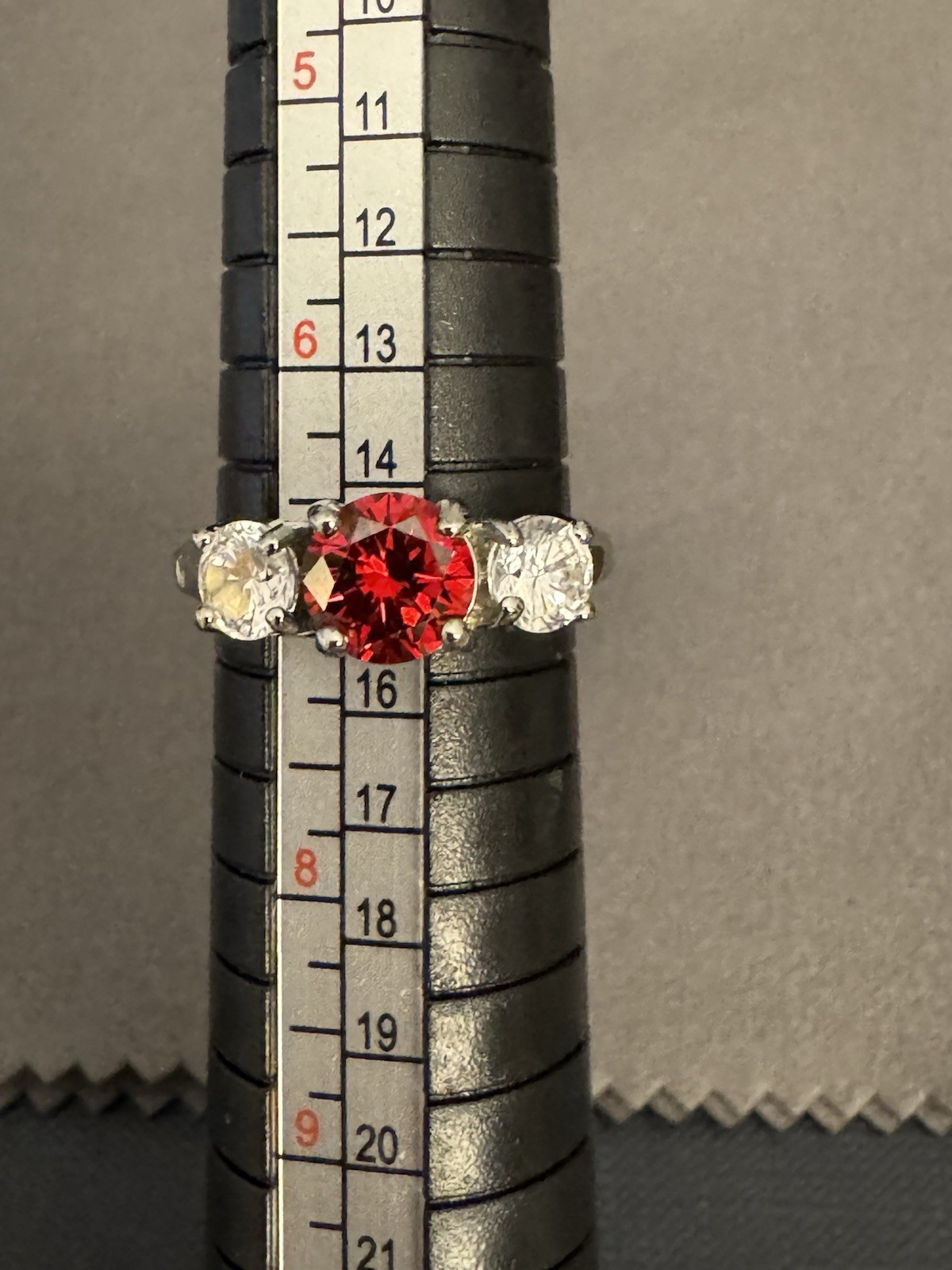 Vintage Silver Tone Three Stone Red & Clear Crystal Ring Size 7 Estate Jewelry