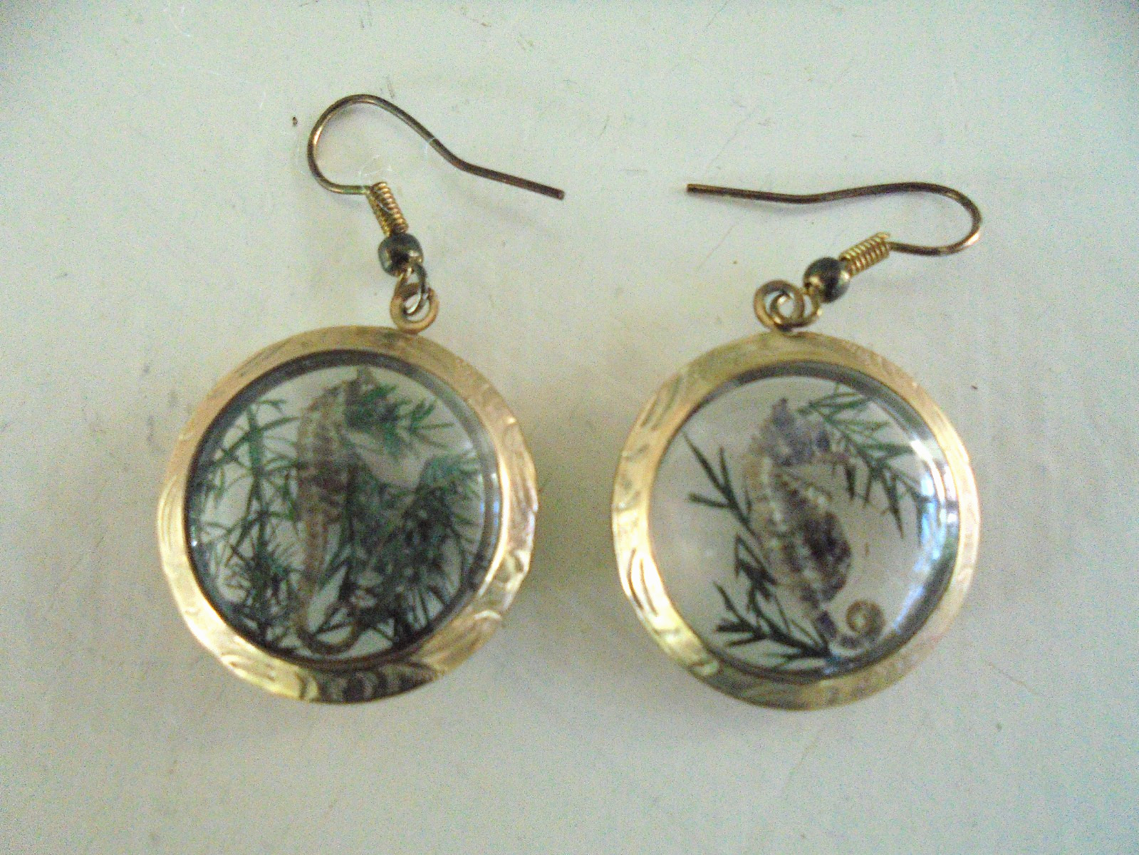 Vintage Seahorse w/ Seaweed Pierced Earrings Dome Bubble Dangle