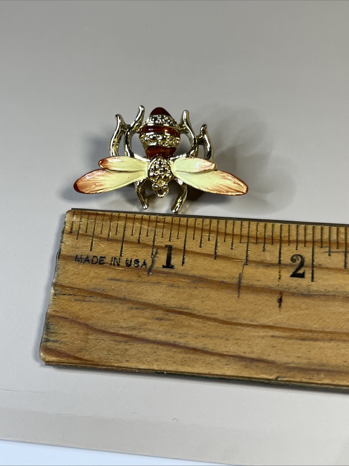 Vintage Brooch Bee Bug Insect Enameled Gold Tone Nature