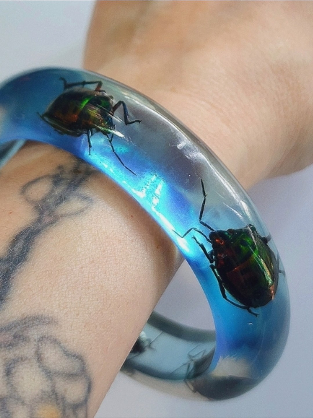 Vintage Blueberry Juice Lucite Beetle Bangle
