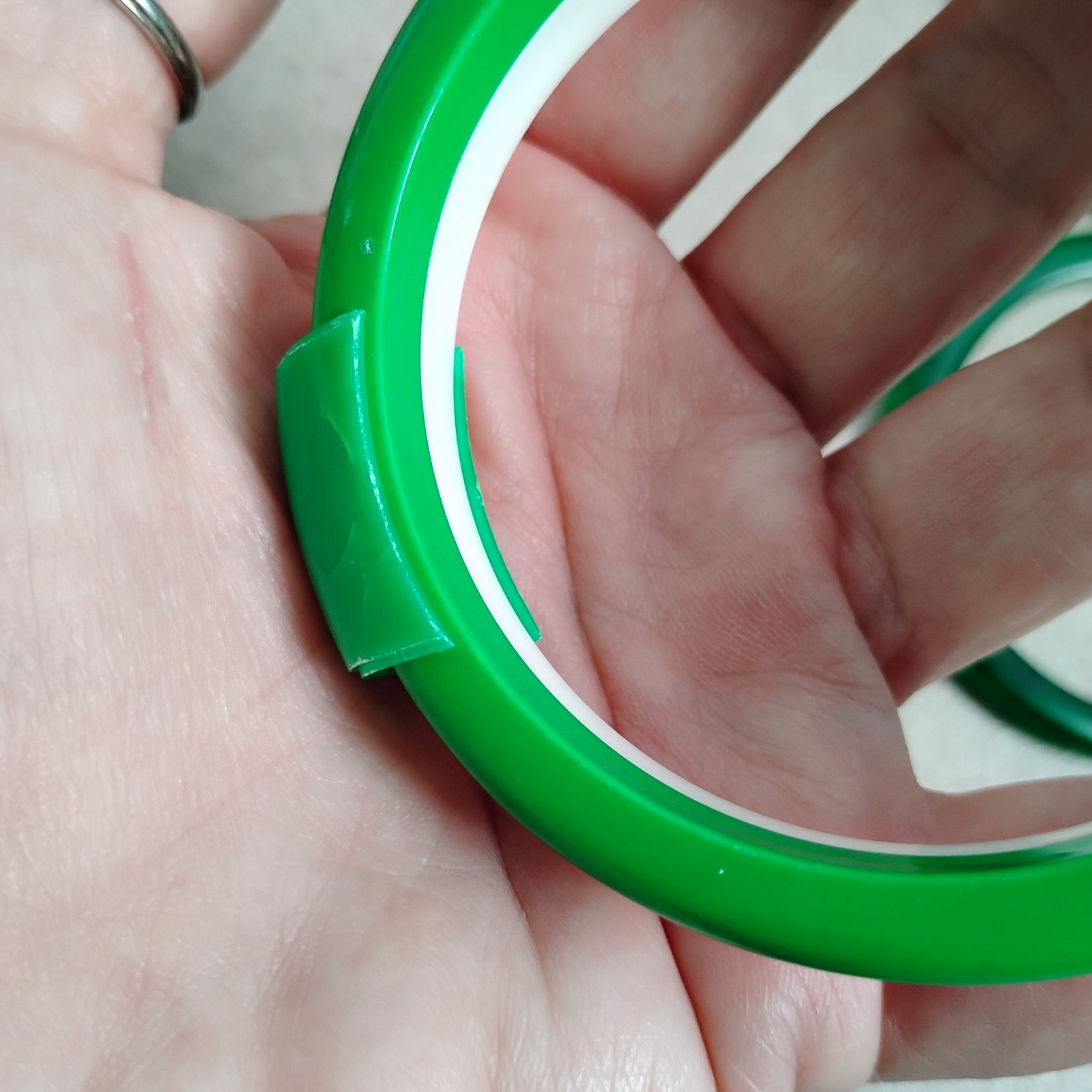 All Vintage Green White Bangle Bracelet Lot Striped Sz 8 Plastic Layered
