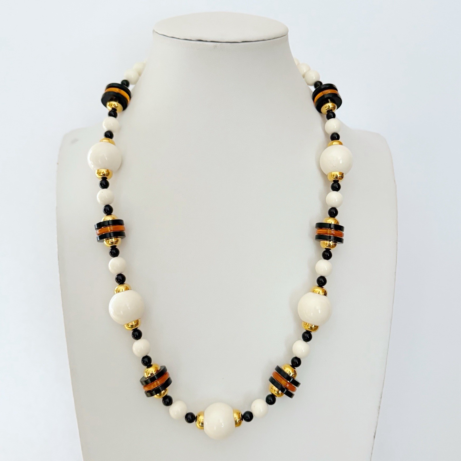 Vintage Trifari Cream Black Amber Lucite Resin Beaded Chunky Necklace 25”