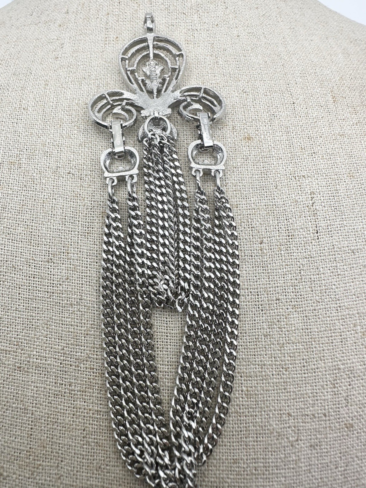 Vintage Sarah Coventry Fleur de Lis Multi Chain Crest Pendant