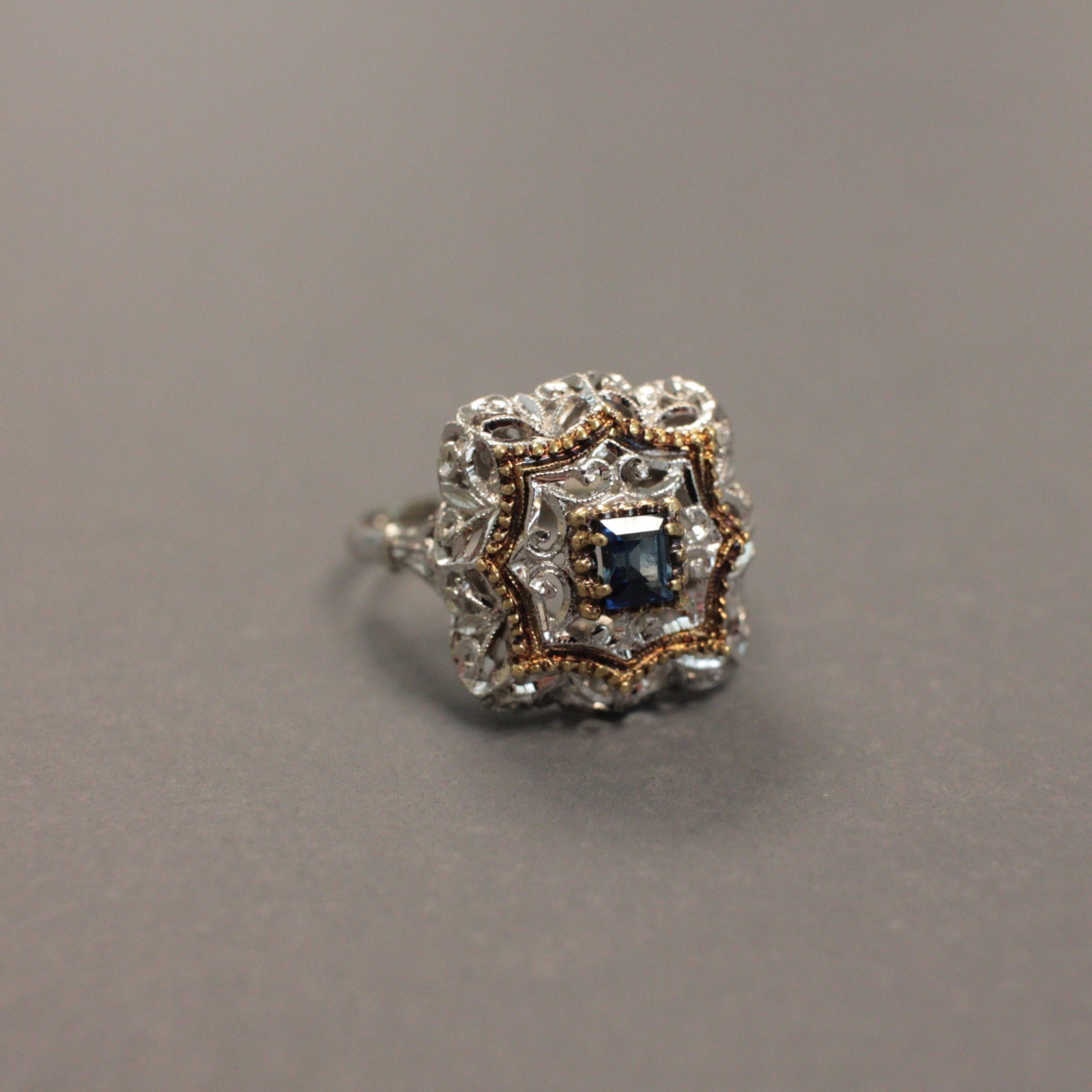 Vintage 18k Gold & Natural Blue Sapphire Filigree Openwork Ring Size 6.75