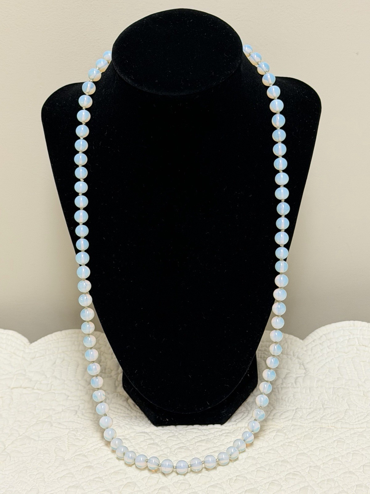 VINTAGE OPALITE OR OPALINE OPALESCENT GLASS BEAD NECKLACE HAND KNOTTED 26”