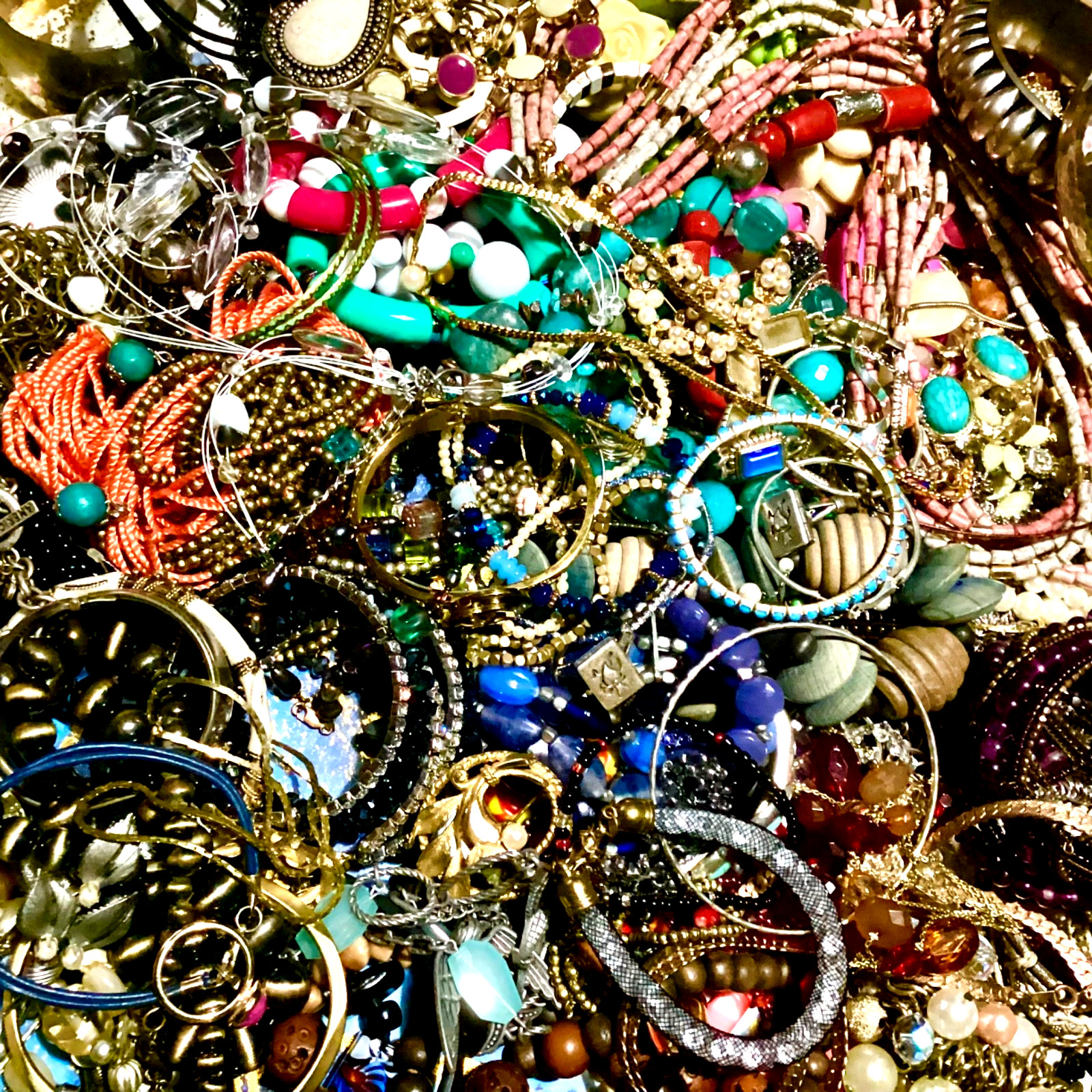 1/2 lb Mixed Vintage-Now ESTATE Jewelry lot ALL WEARABLE, NO JUNK, PAIRED 🌺