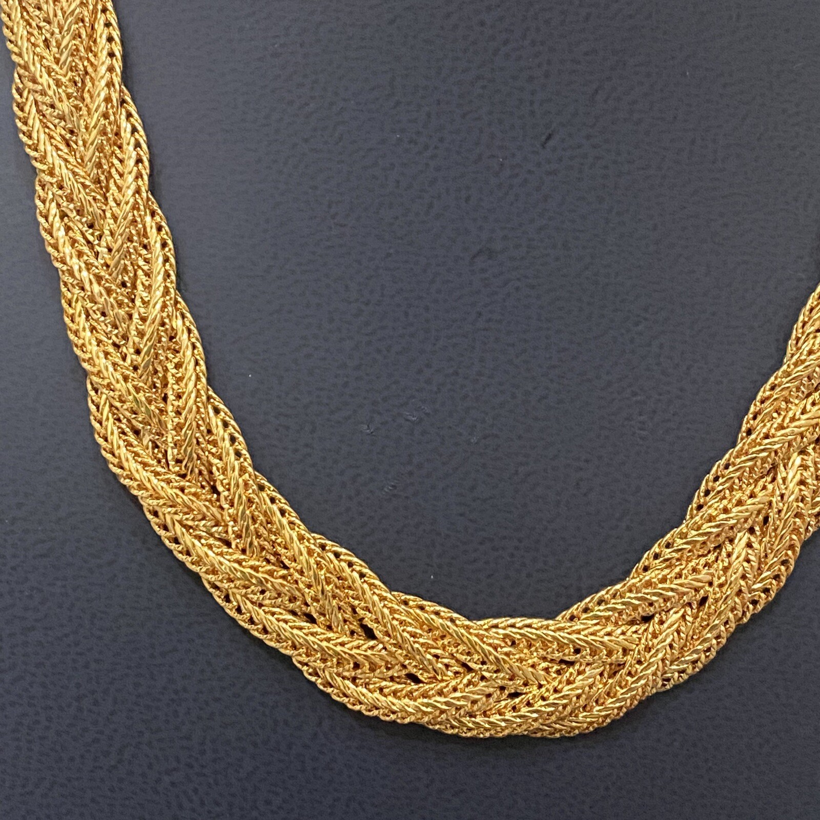 Vintage Unsigned Gold Tone Braided Chain Collar Runway 18” Necklace 58g.