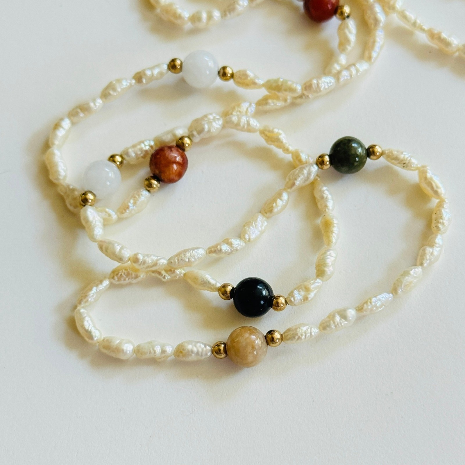 FreshWater Baroque Seed Pearl Necklace VTG Beads onyx quartz Fresh Water 30″L
