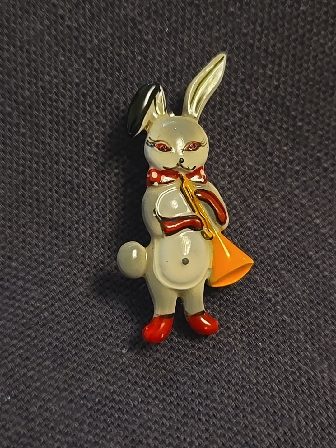vintage rabbit pin enamel trumpet horn musician band