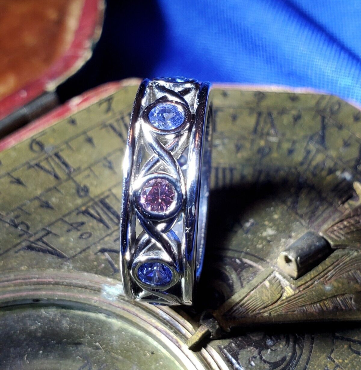 EARTH MINED NATURAL Color PINK DIAMOND Sapphire Band Deco PLATINUM Etenity Ring