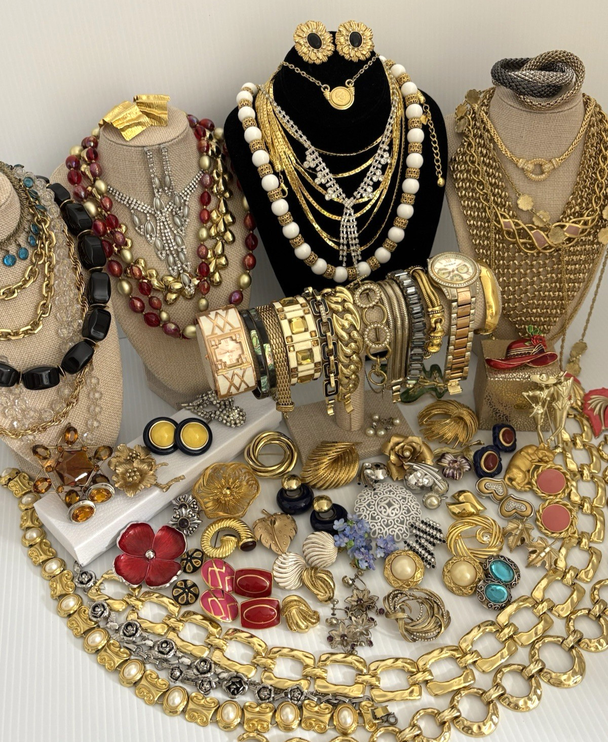 Vintage To Mod Jewelry Lot 81 Pieces Bold Signed Unsigned Designer Mixed Lot