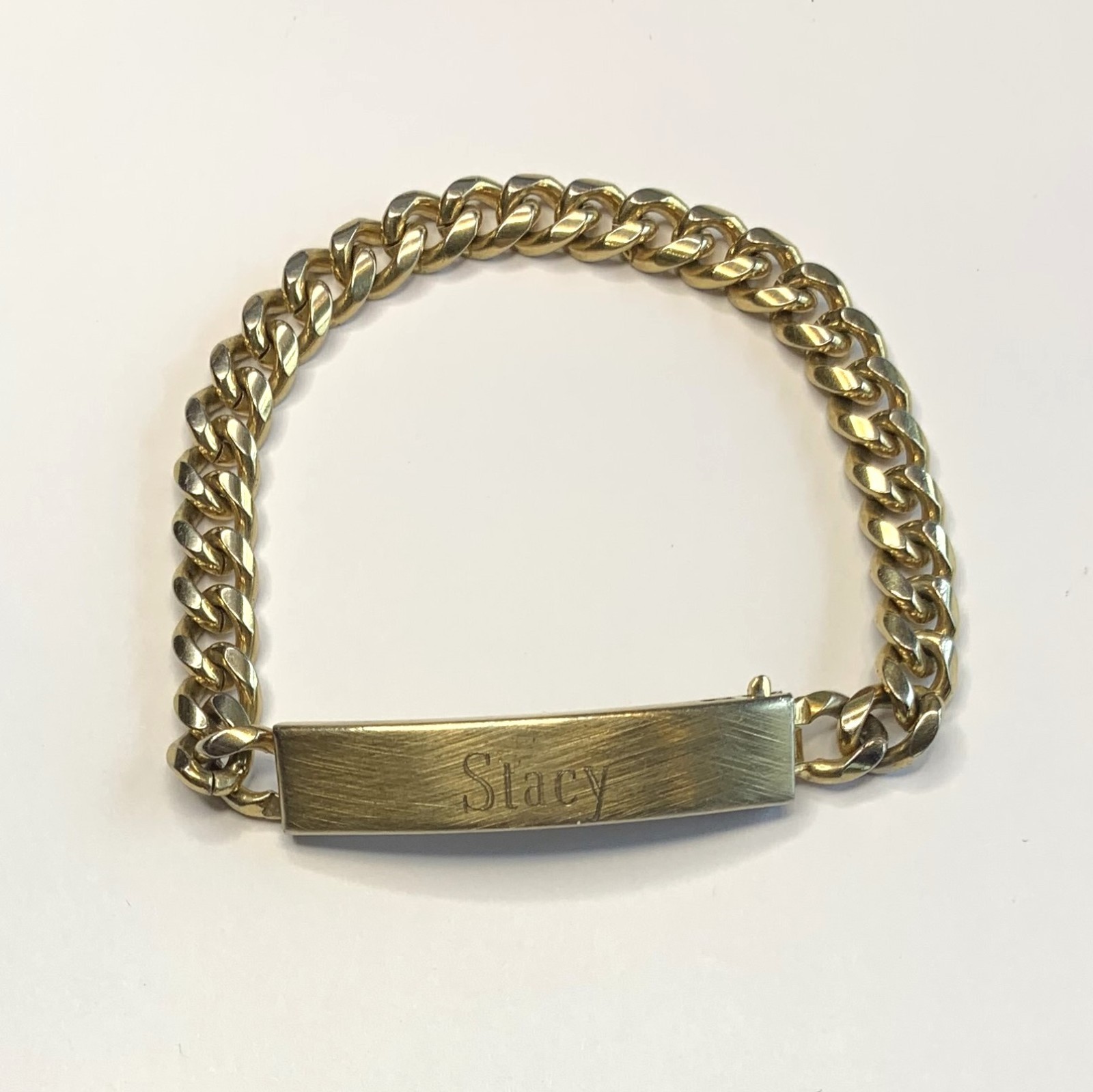 Vintage Speidel Gold Tone ID Bracelet Engraved Stacy on outside JEFF on Inside