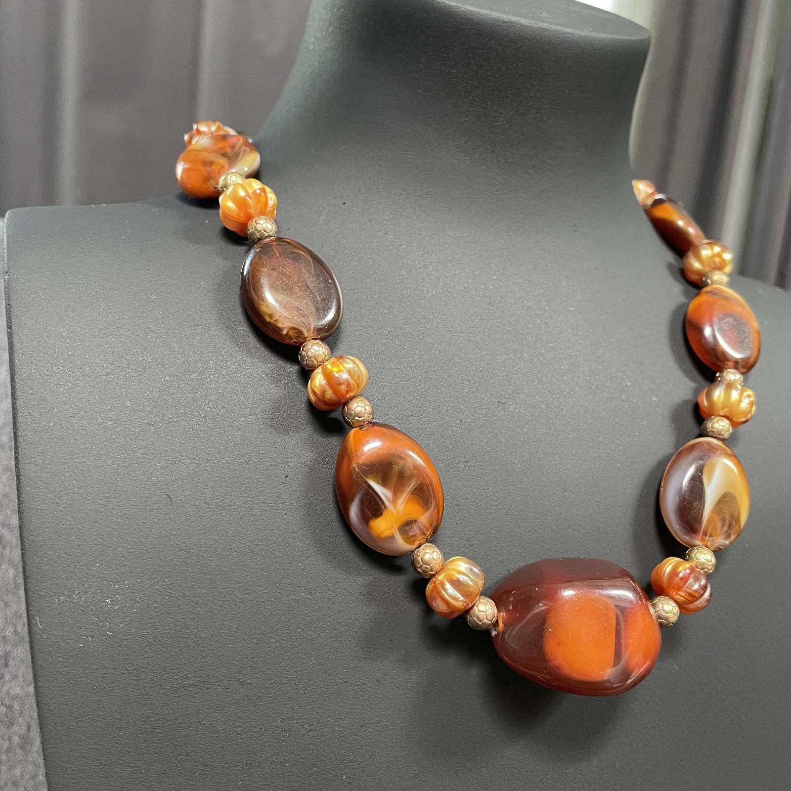 Vintage Napier Geometric Multi Color Agate Stone & Gold Tone Beads Necklace 18″