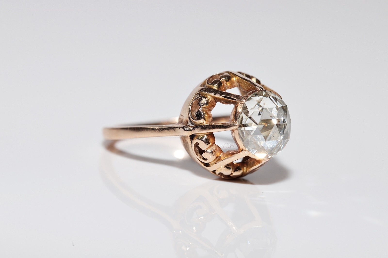 Antique Circa 1900s 18k Gold Natural Rose Cut Diamond Solitaire Ring