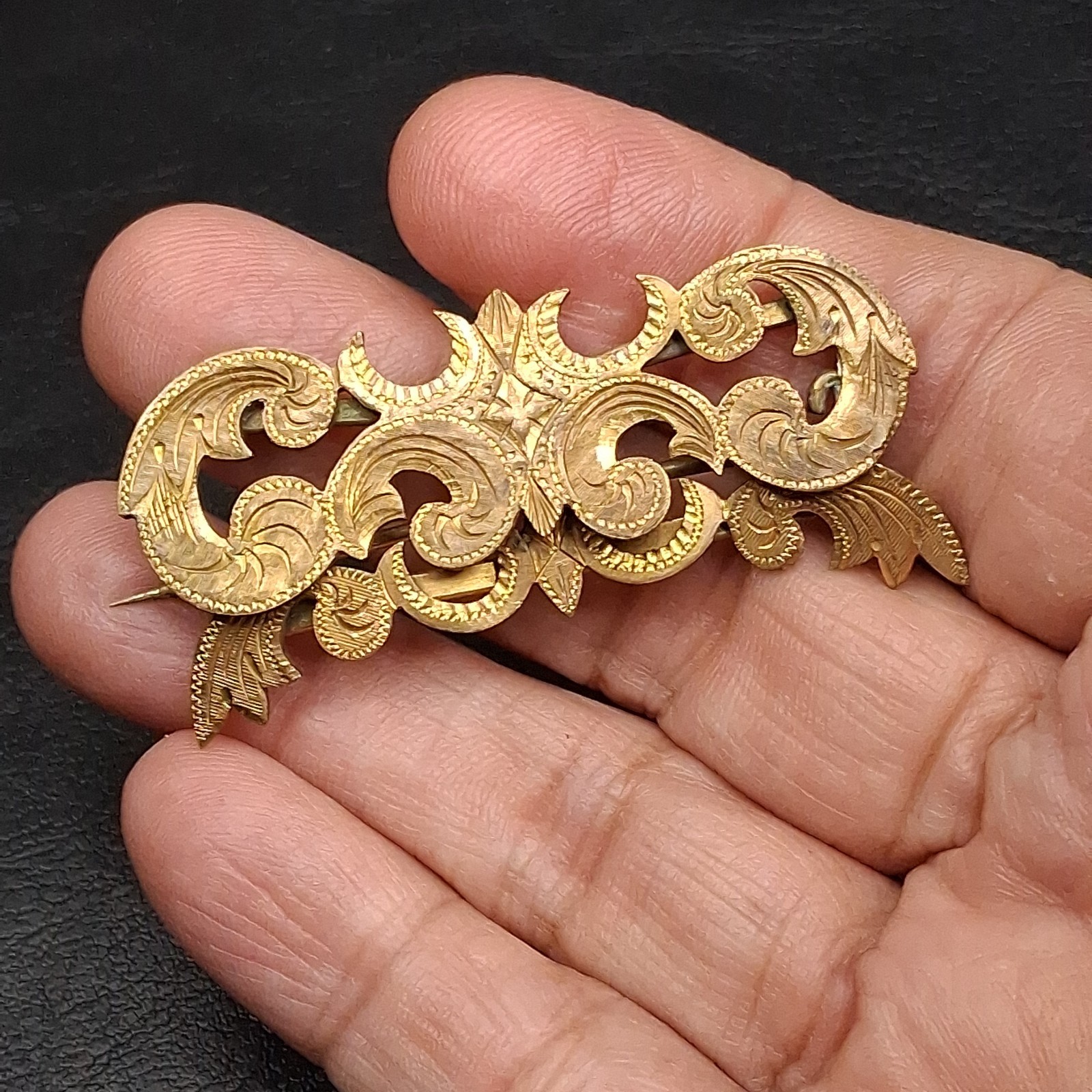 Vintage/Antique Victorian Style Hand Carved C Clasp Brooch Brass. 18.025