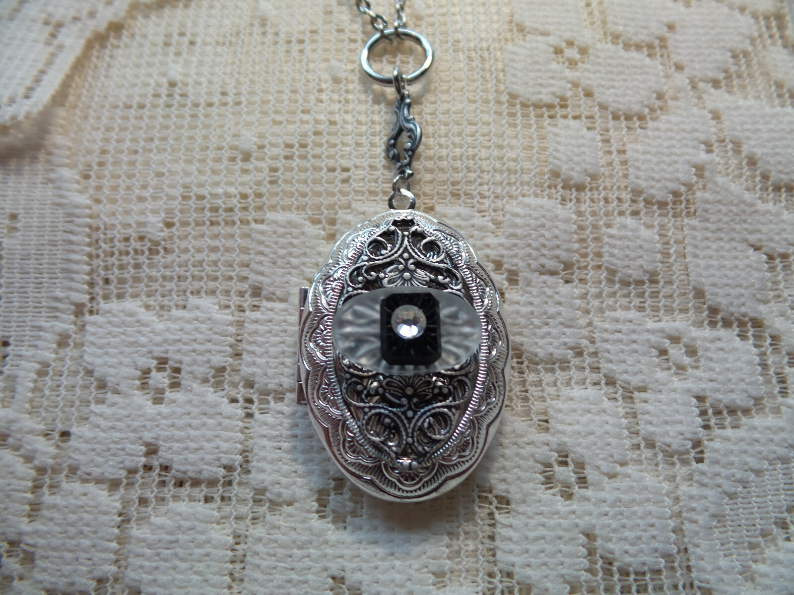 SILVER PLATED FILIGREE VICTORIAN CAMPHOR GLASS LOCKET