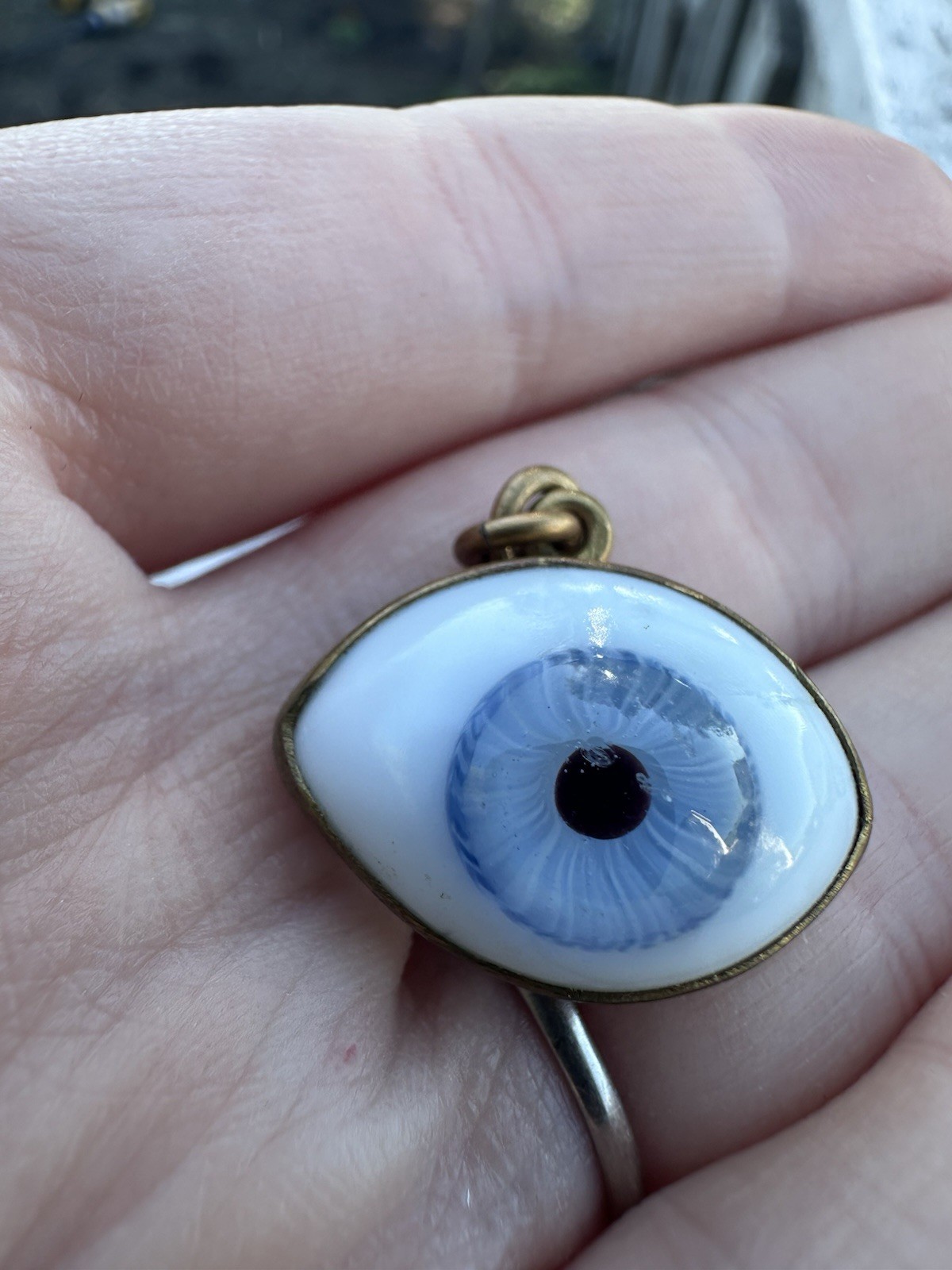 Glass Eye Pedant Set In Brass Bezel Unsigned Vintage Charm