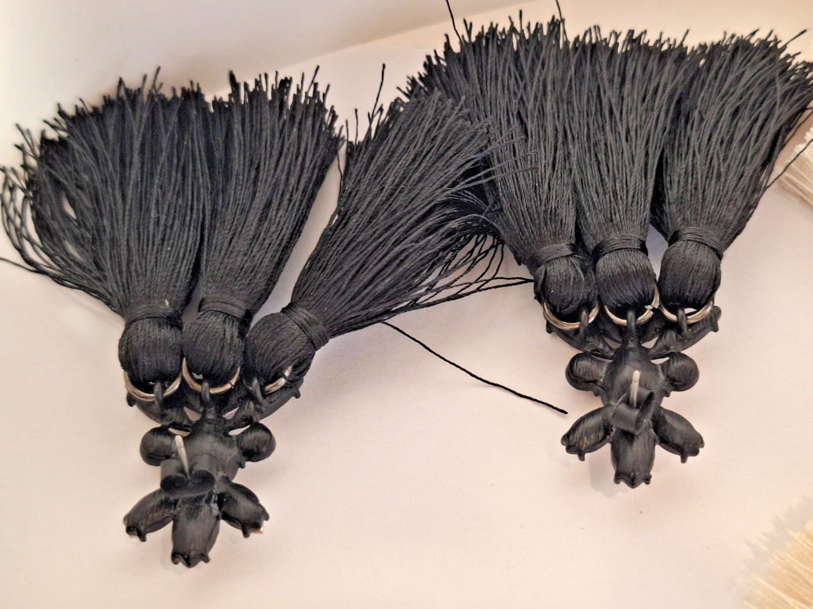 Lot of 5 Pairs Vintage Unbranded & 2 Branded Tassel Fashion Pierced Earrings